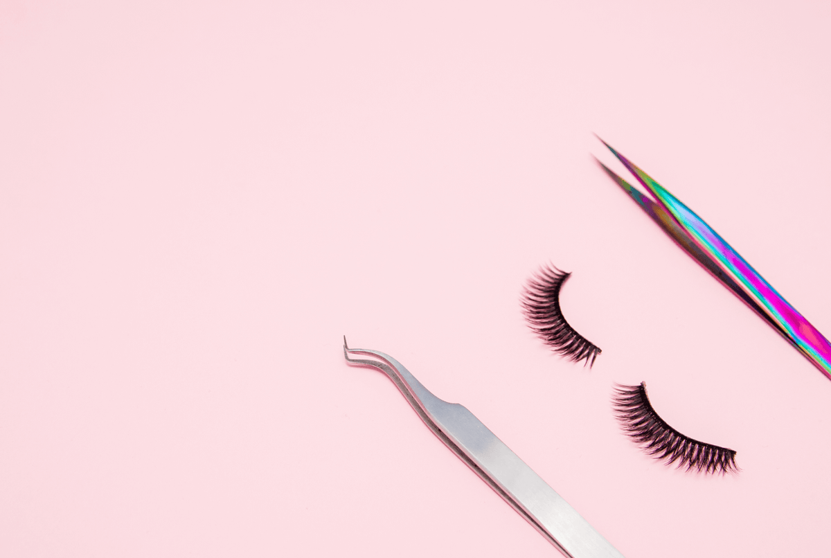 Can You Wear Glasses With Eyelash Extensions? Pros and Cons