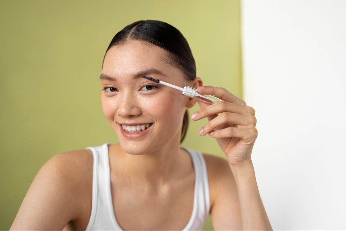 does lash serum work for eyebrows